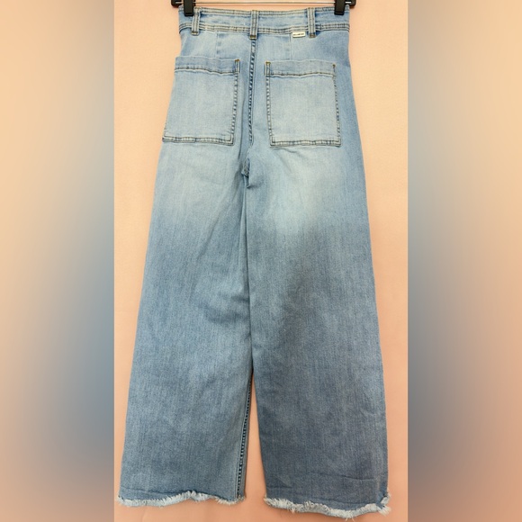 Billabong High Waisted Wide Leg Jeans | Trendy Fit - Picture 2 of 11